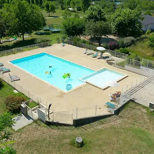 https://camping-onlycamp-les-tuilleres.hotels-rhonealpes.com
