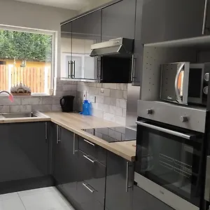 https://studio-with-private-kitchen.dublin-hotelsweb.com